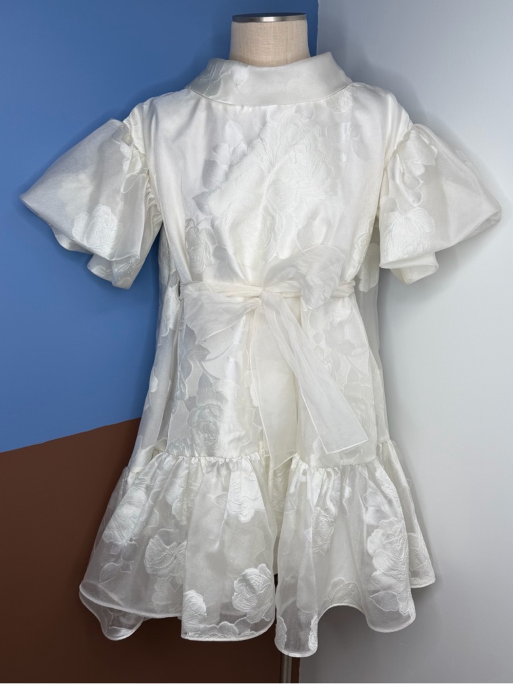 Amsale Little White Dress LW198 Rose Jacquard Coupe Trapeze Dress Ivory NWT Sz 8 - Picture 2 of 10